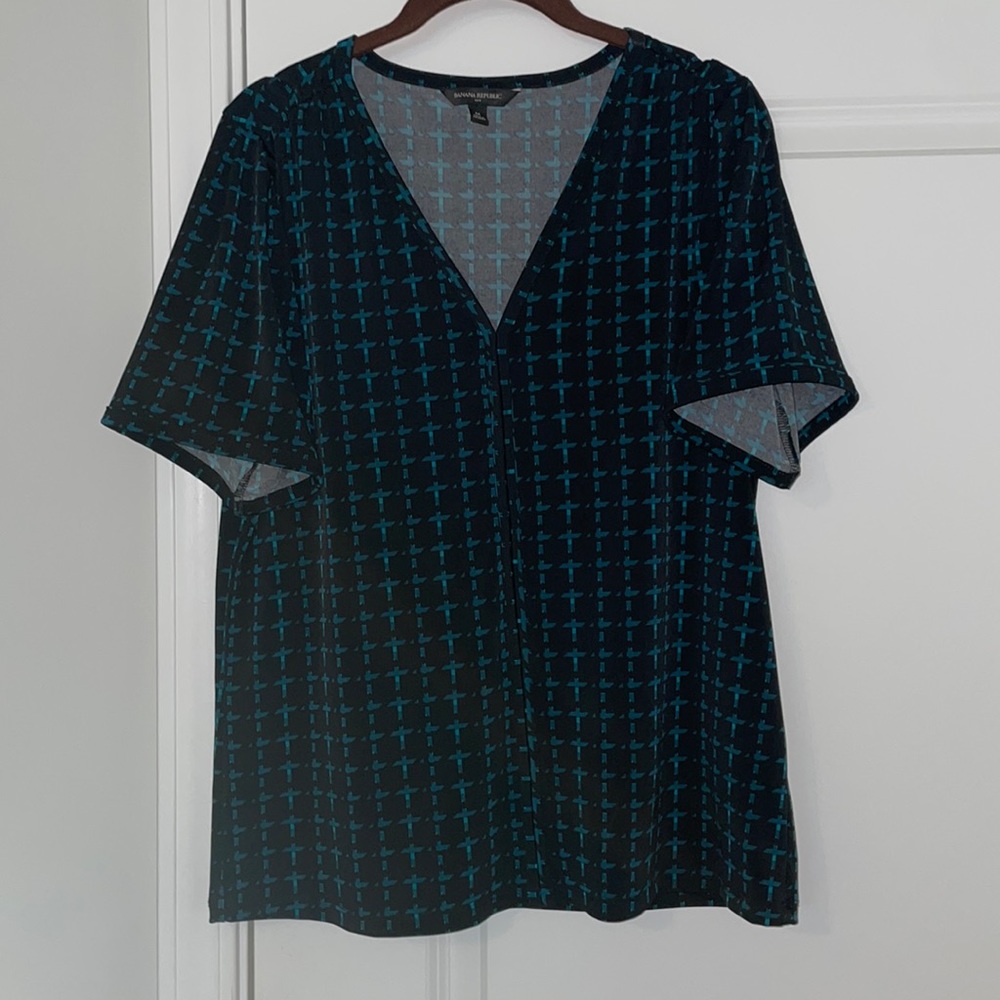 NWOT banana republic short sleeve blouse